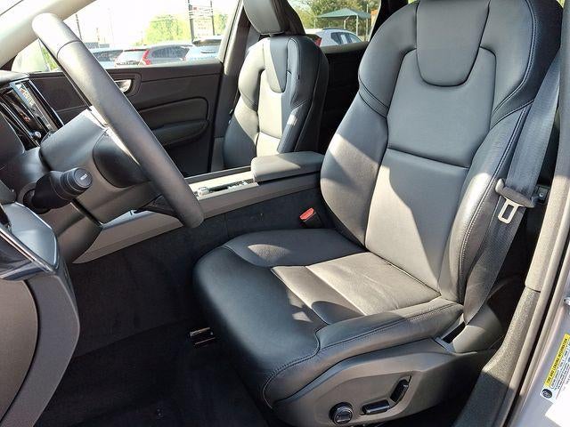 2023 Volvo XC60 B5 AWD Core