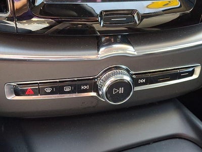 2023 Volvo XC60 B5 AWD Core