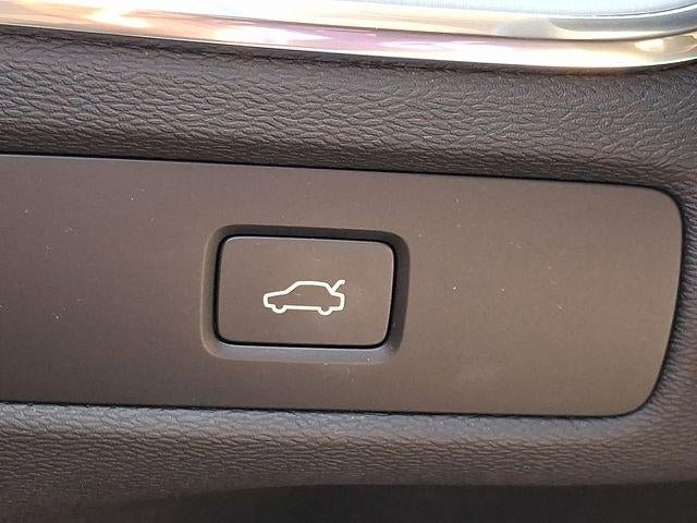 2023 Volvo XC60 B5 AWD Core