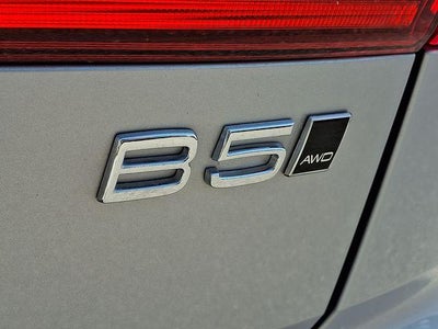 2023 Volvo XC60 B5 AWD Core