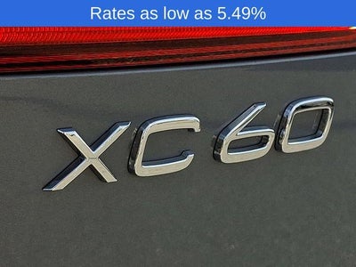 2023 Volvo XC60 B5 AWD Plus Dark Theme