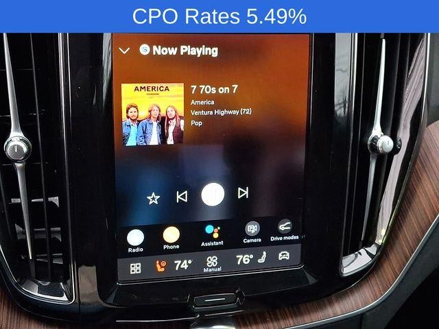 2023 Volvo XC60 B5 AWD Plus Dark Theme