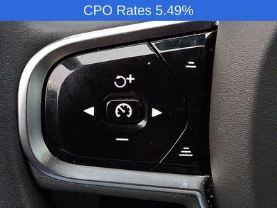 2023 Volvo XC60 B5 AWD Plus Dark Theme