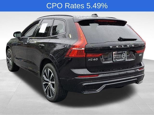 2023 Volvo XC60 B5 AWD Plus Dark Theme