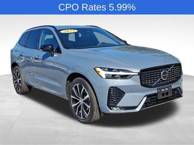 2023 Volvo XC60 B5 AWD Plus Dark Theme