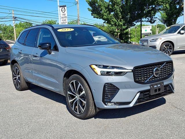 2023 Volvo XC60 B5 AWD Plus Dark Theme