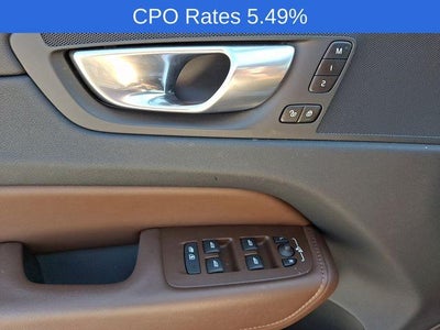2023 Volvo XC60 B5 AWD Plus Dark Theme