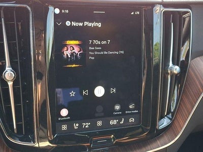 2023 Volvo XC60 B5 AWD Plus Dark Theme