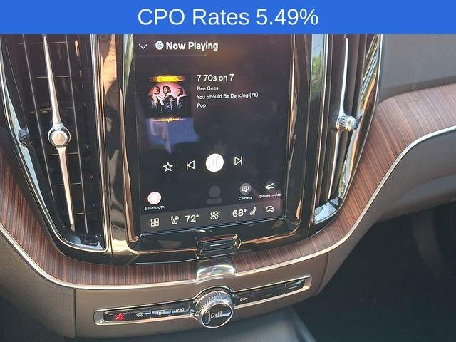 2023 Volvo XC60 B5 AWD Plus Dark Theme