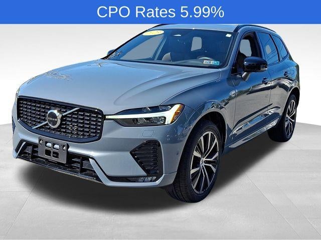 2023 Volvo XC60 B5 AWD Plus Dark Theme