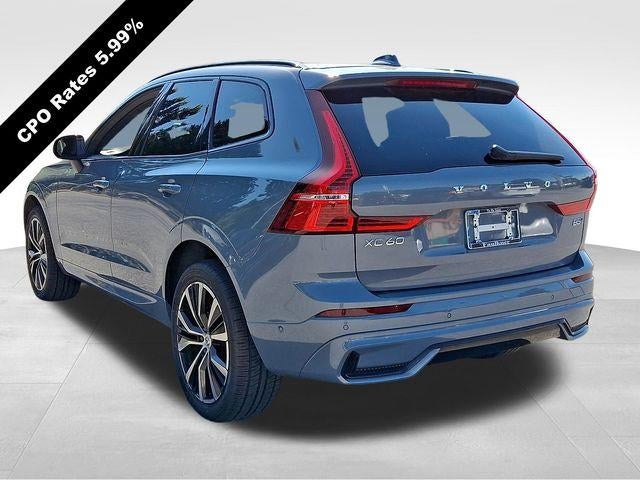 2023 Volvo XC60 B5 AWD Plus Dark Theme