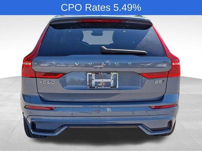 2023 Volvo XC60 B5 AWD Plus Dark Theme