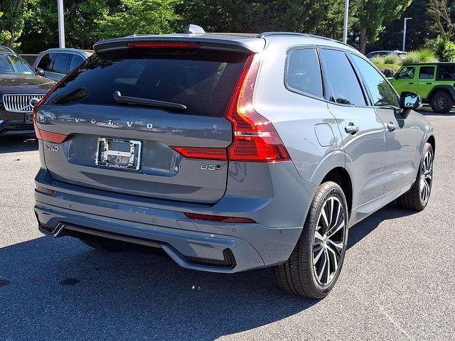 2023 Volvo XC60 B5 AWD Plus Dark Theme