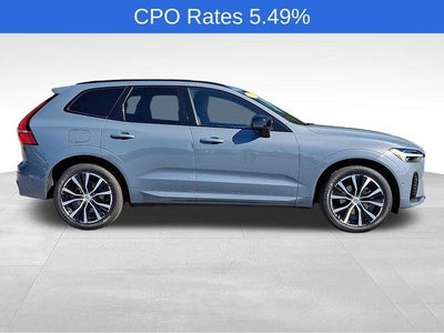 2023 Volvo XC60 B5 AWD Plus Dark Theme