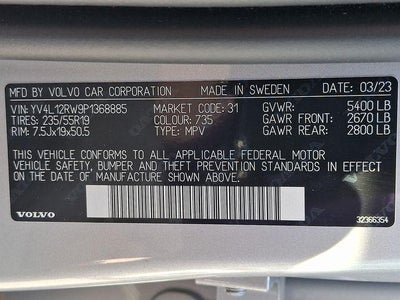2023 Volvo XC60 B5 AWD Plus Dark Theme