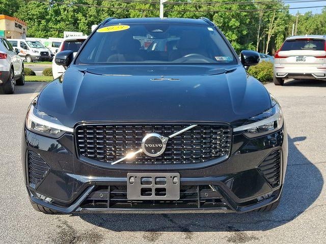 2023 Volvo XC60 B5 AWD Plus Dark Theme