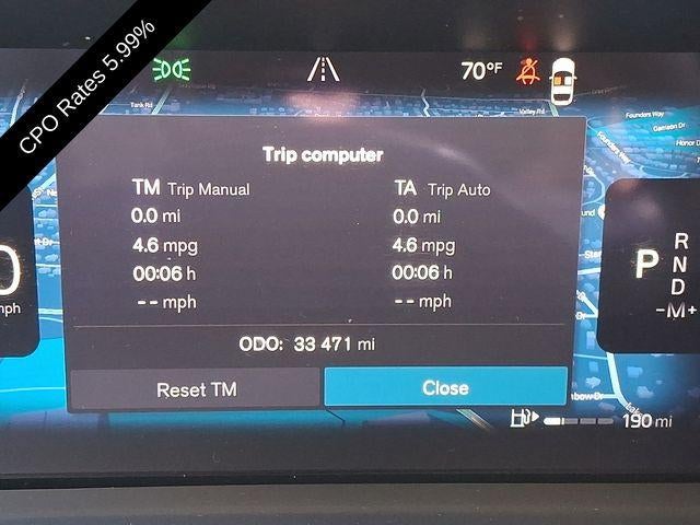 2023 Volvo XC60 B5 AWD Ultimate Dark Theme