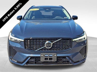 2023 Volvo XC60 B5 AWD Ultimate Dark Theme