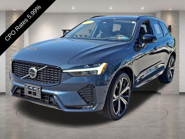 2023 Volvo XC60 B5 AWD Ultimate Dark Theme