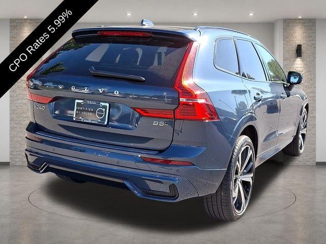 2023 Volvo XC60 B5 AWD Ultimate Dark Theme