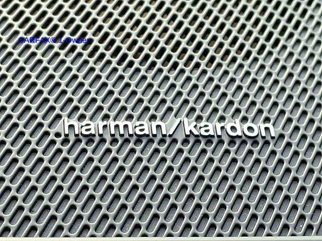 2023 Volvo XC60 B5 AWD Ultimate Dark Theme