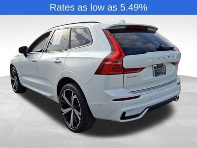 2023 Volvo XC60 B5 AWD Ultimate Dark Theme