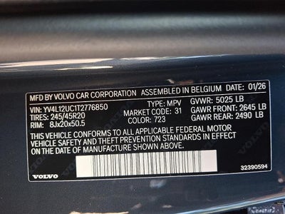 2026 Volvo XC40 B5 AWD Plus