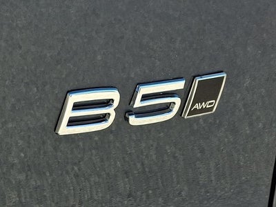2026 Volvo XC40 B5 AWD Plus