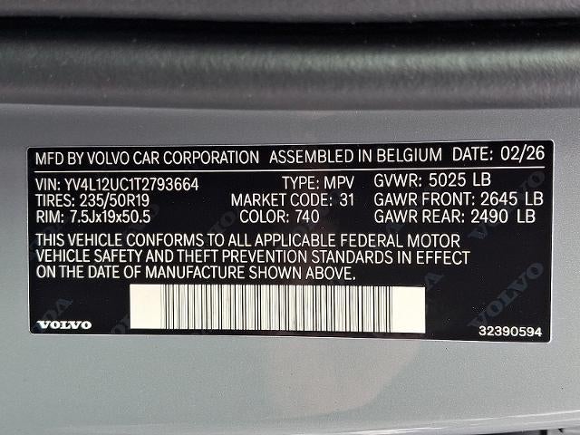2026 Volvo XC40 B5 AWD Plus