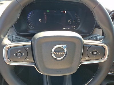 2026 Volvo XC40 B5 AWD Plus