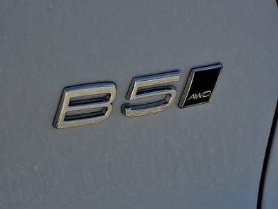 2026 Volvo XC40 B5 AWD Plus