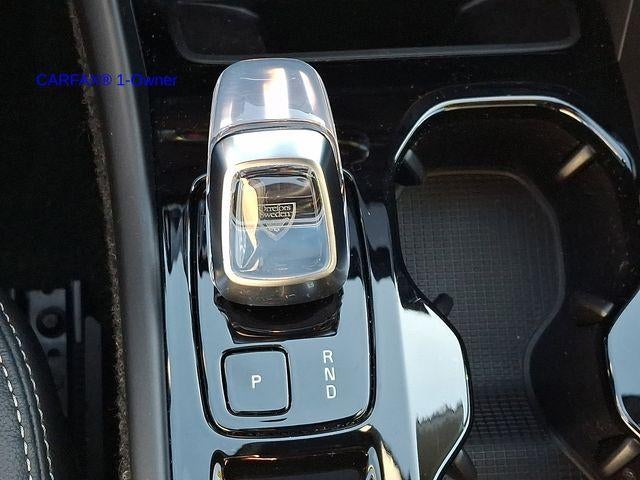 2026 Volvo XC40 B5 AWD Plus