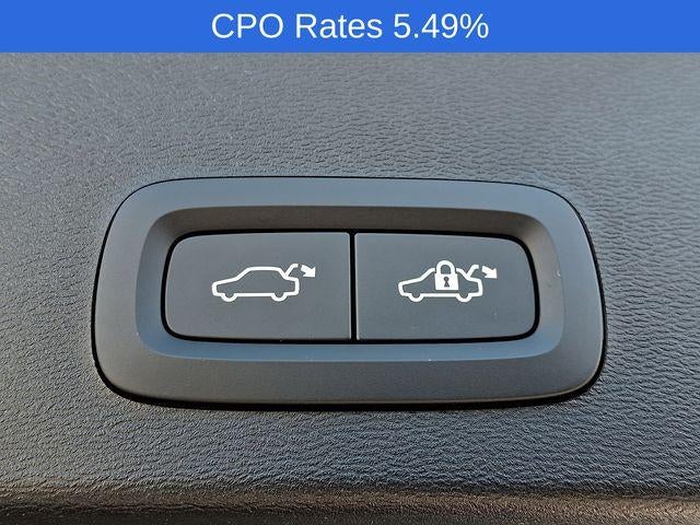 2026 Volvo XC40 B5 AWD Plus