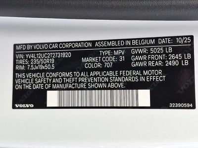 2026 Volvo XC40 B5 AWD Plus