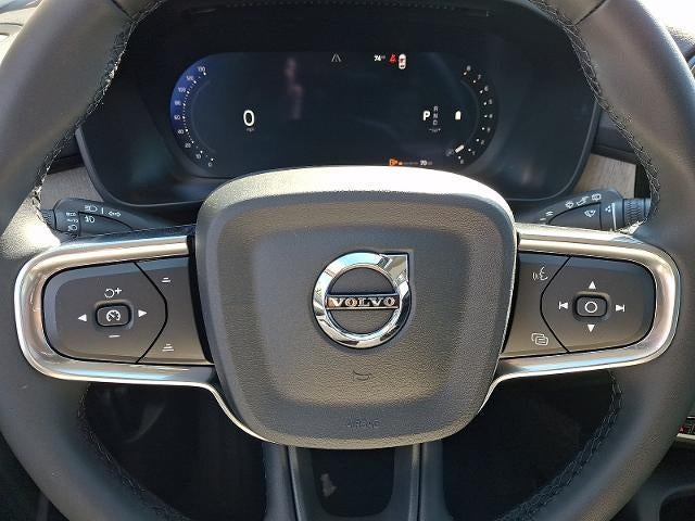 2026 Volvo XC40 B5 AWD Plus