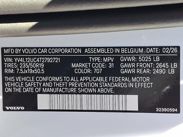 2026 Volvo XC40 B5 AWD Plus