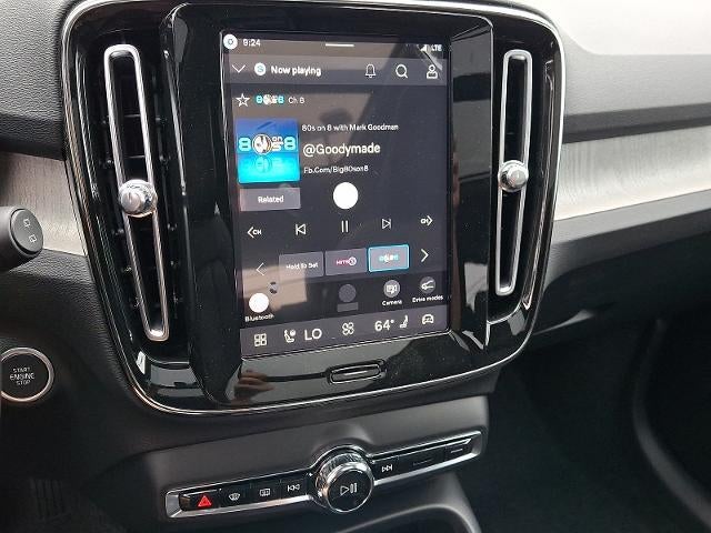 2026 Volvo XC40 B5 AWD Plus