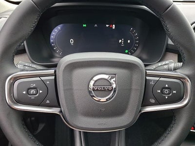2026 Volvo XC40 B5 AWD Plus