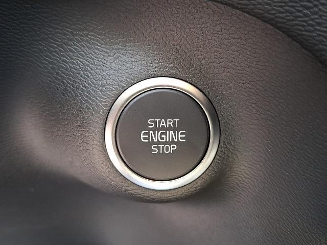 2026 Volvo XC40 B5 AWD Plus