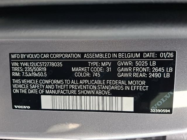 2026 Volvo XC40 B5 AWD Plus