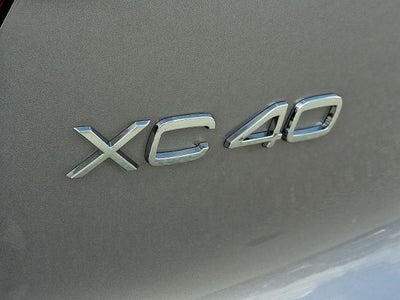 2026 Volvo XC40 B5 AWD Plus