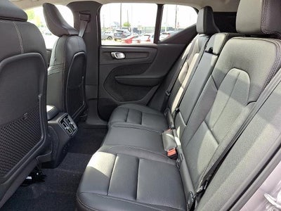 2026 Volvo XC40 B5 AWD Plus