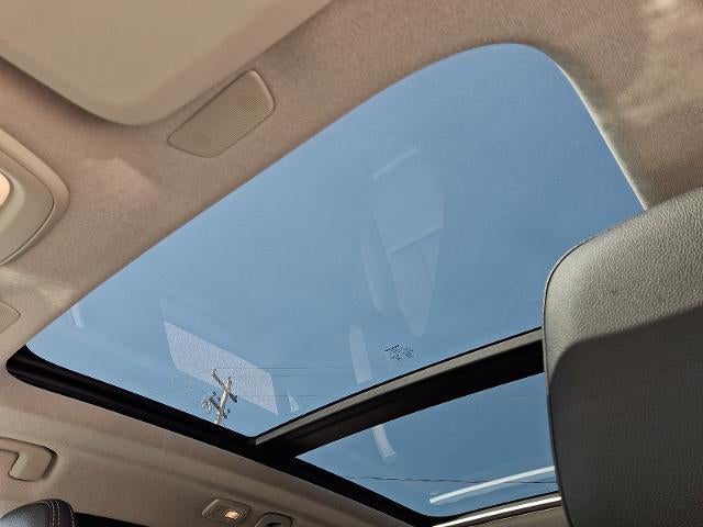 2026 Volvo XC40 B5 AWD Plus