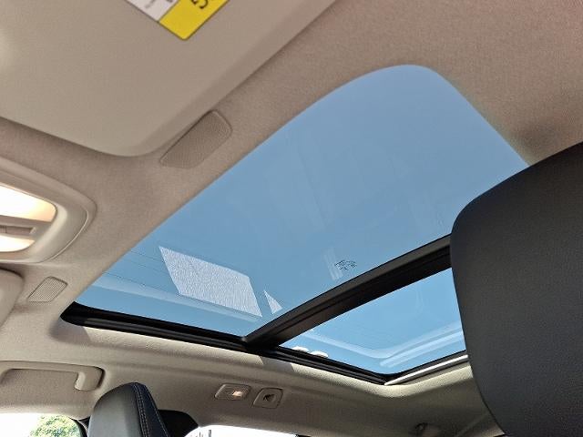 2026 Volvo XC40 B5 AWD Plus