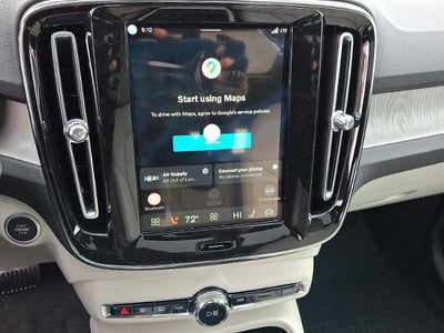 2026 Volvo XC40 B5 AWD Plus