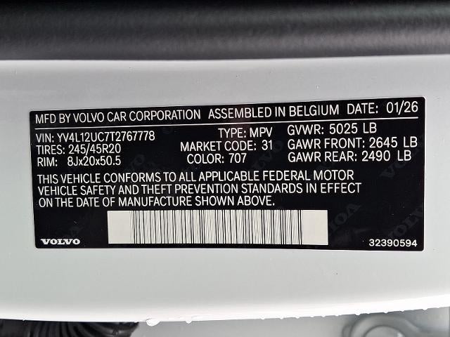 2026 Volvo XC40 B5 AWD Plus