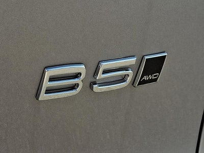 2026 Volvo XC40 B5 AWD Plus