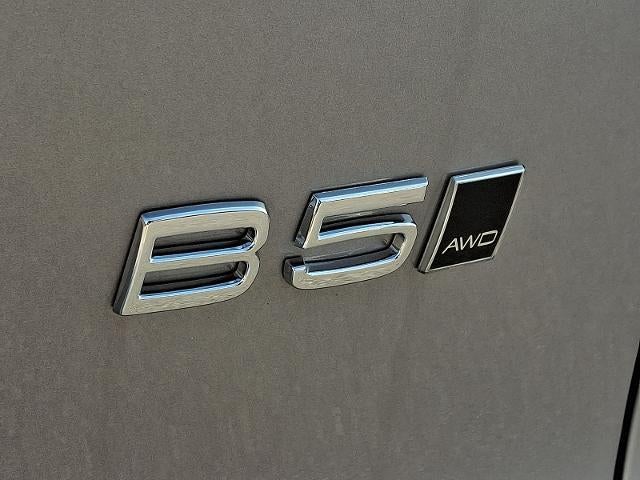 2026 Volvo XC40 B5 AWD Plus