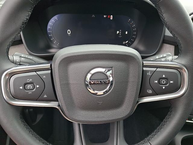 2026 Volvo XC40 B5 AWD Plus