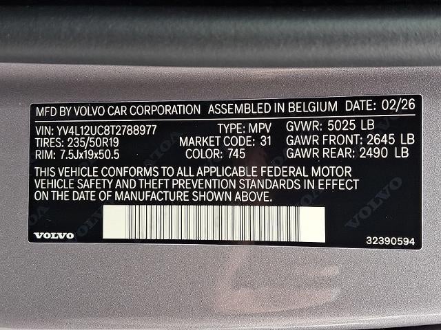 2026 Volvo XC40 B5 AWD Plus